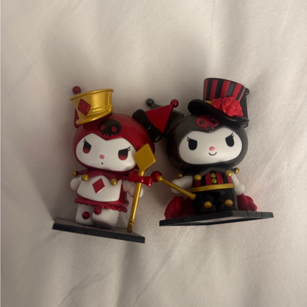 Harlequin Duo Kuromi Figures